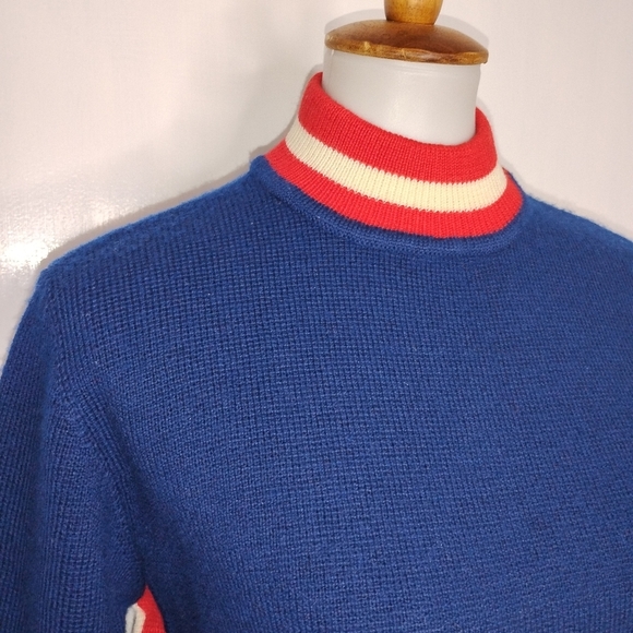 VINTAGE RED WHITE & BLUE MOCK TURTLE SWEATER - Picture 7 of 7